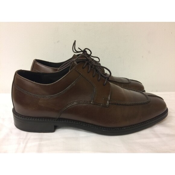 Cole Hann brown dress lace up leather shoes for men size  7.5M main image 9